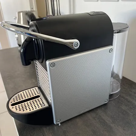 La Maison De Jade & * La Roche-de-Glun