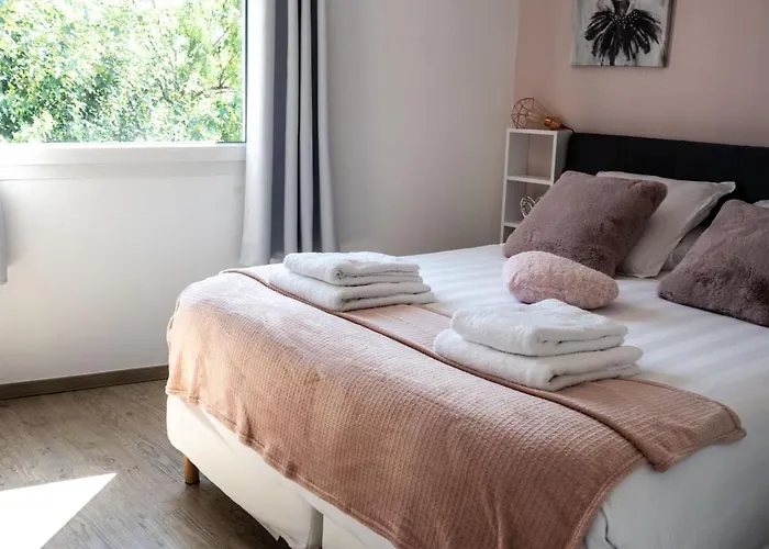 Prázdninový dům La Maison De Jade & *