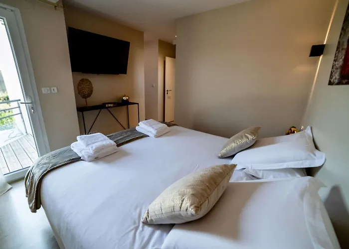 La Maison De Jade & Prázdninový dům